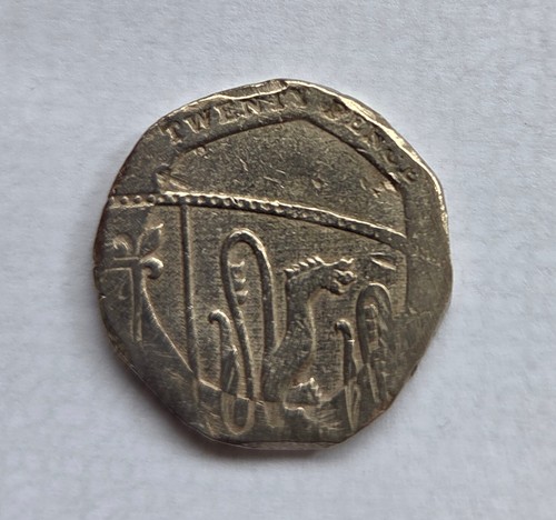 Super rare minting error 20p - a,