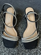 New Look Comfort Wide Fit