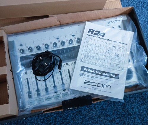 Zoom r24 track - r24, 24-track