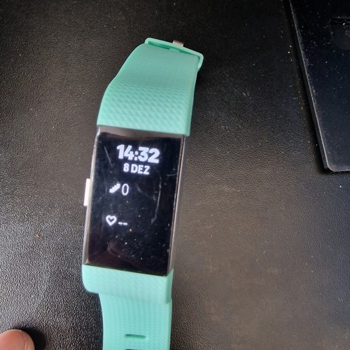 Fitbit charge read - charge, *read