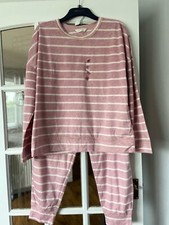 LOVELY BNWT M&S SUPERSOFT PINK