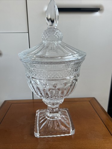 Large vintage footed glass - large,