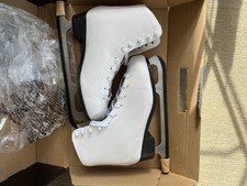 Nevica Ladies Ice skates UK