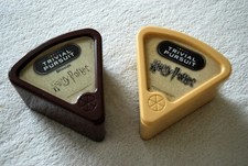 Hasbro Trivial Pursuit Harry Potter Card Game 2 Parts Complete