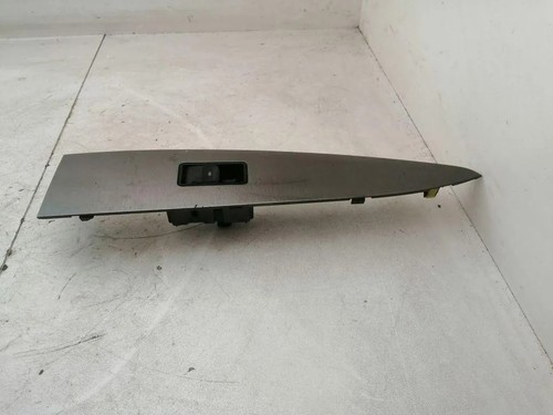 Toyota avensis saloon t27 rear - saloon,