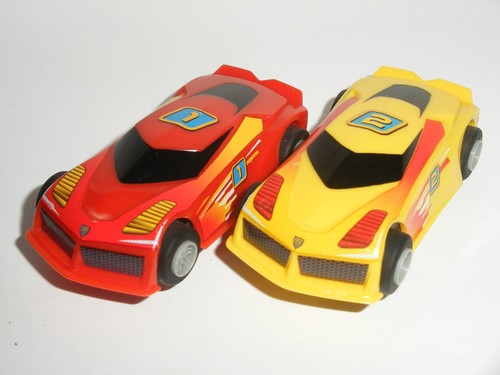 Micro scalextric pair of - 9v,