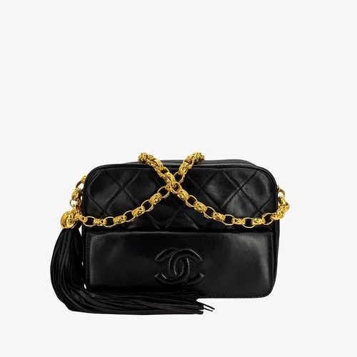 Chanel vintage black lambskin - black,