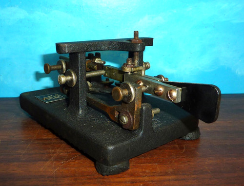 1930 mcelroy mac key - 1930's,