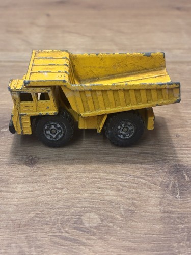 Job lot plastic diecast - 25,