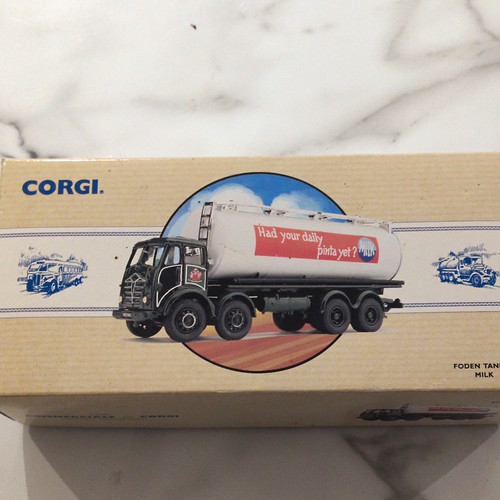 Corgi classics foden milk - classics, 1:50