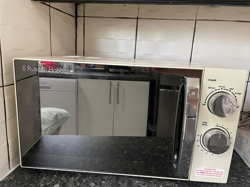 Russell hobbs rhm1721cc 17l - russell,