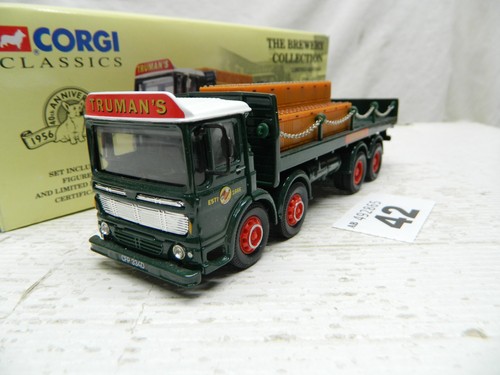 Corgi aec 8 wheel - aec,