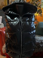 Sleeveless Drawstring Hooded