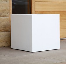 24cm White Modern Cube Patio