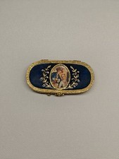 Ornate Estee Lauder solid