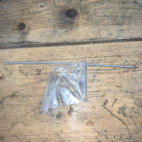 Two fulcrum spokes - fulcrum, r1r-ss01