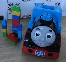Build & Go Thomas The Tank Engine Mega Bloks Storage Train & Building Blocks