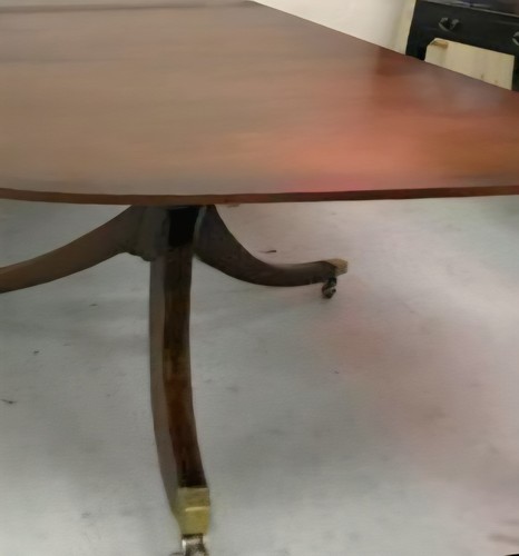Mahogany twin pillar extending
