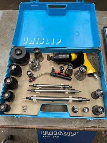 Valve grinding machine for - valve,