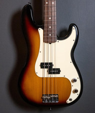 Fender American Precision Bass