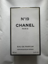 Chanel No19 Eau de Parfum