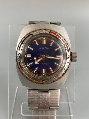 Vintage vostok amphibia 200m - vintage,
