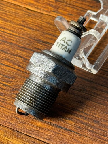 Vintage titan spark - vintage,