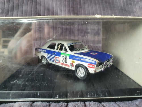 Trofeu 522 ford escort - -,