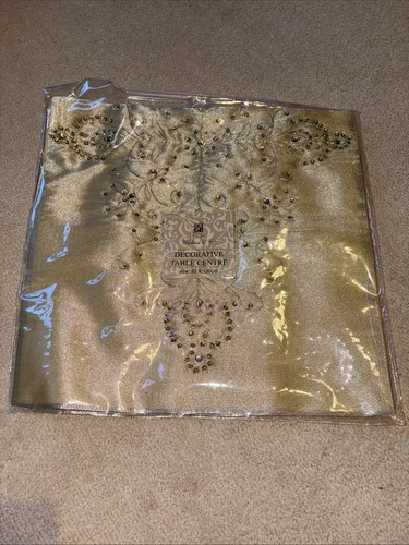 Gold beaded decorative table - ,