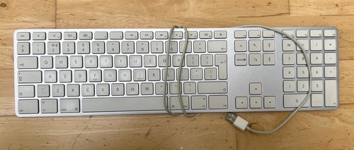 Apple a1243 wired keyboard - a1243,