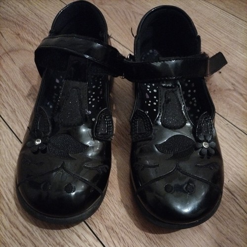 Lovely girls school - school, shoes