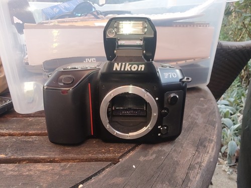 Nikon n70 35mm - nikon, film