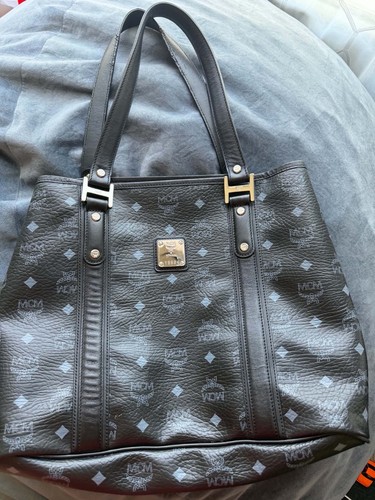Authentic mcm black visetos - mcm,