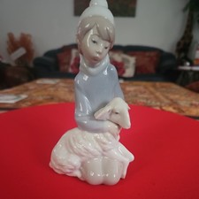 Lladro figurine, Shepherd Boy
