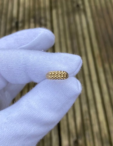 9ct yellow gold - 9ct, on