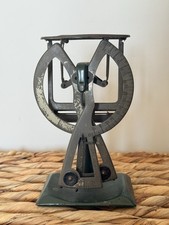 Antique bilateral balance