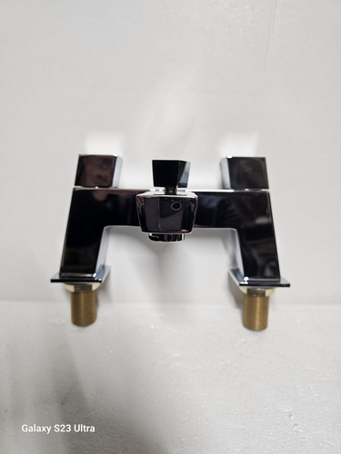 Wickes iflo kuban bath - wickes, shower