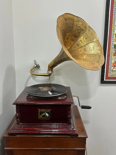 Antique hmv gramophone fully - antique,
