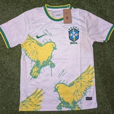 white brazil dove special football kit Size medium Bnwt
