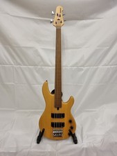 Yamaha BBNF4 III Fretless Bass