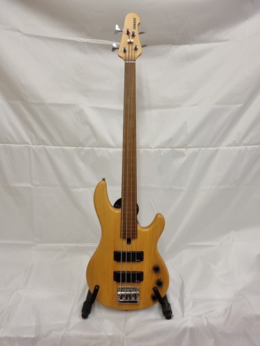 Yamaha bbnf4 iii fretless - bbnf4, bass