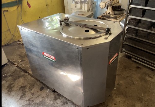 Dough divider - dough,