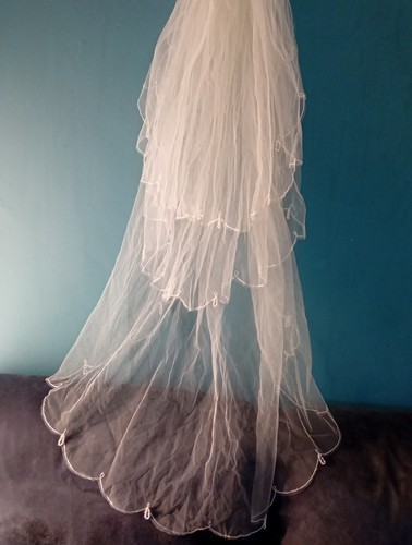 Ivory veil tier knee length - 3,