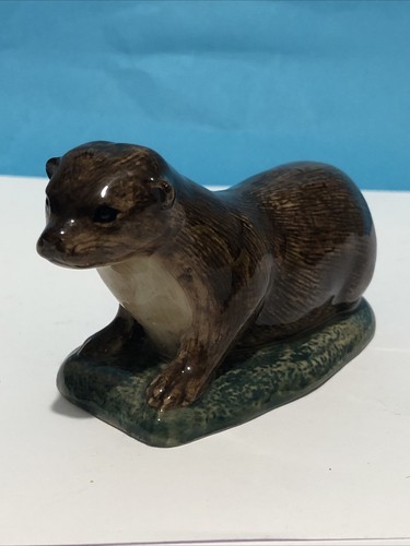 Otter figure quail ceramics - otter,