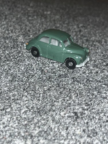 Corgi car morris minor - corgi,