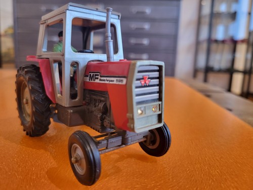 1976 britains farm - 1976,