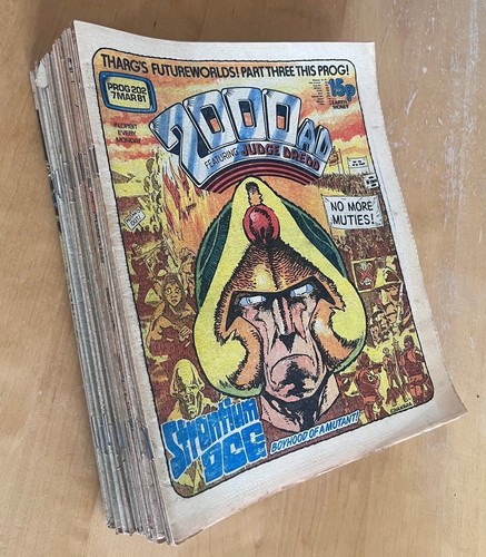 2000ad comic bundle - 2000ad, x