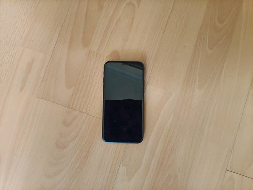 Apple iphone 128gb - 11,