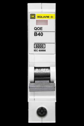Square amp curve b - 40, 6ka