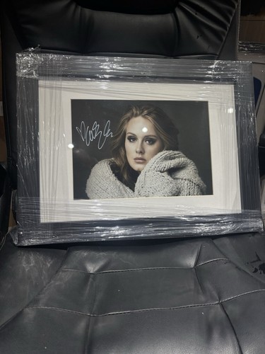Adele signed framed photo - adele,